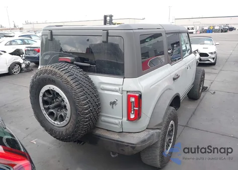 2023 Ford Bronco Badlands z USA, uszkodzony, nr VIN 1FMEE5DP0PLA97359